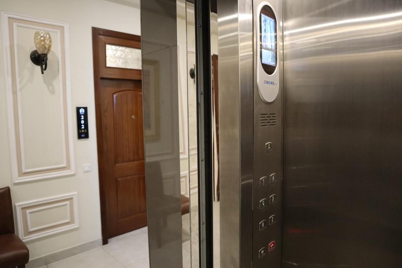 Hayyat Luxury Hotel Suites Lahore Eksteriør billede
