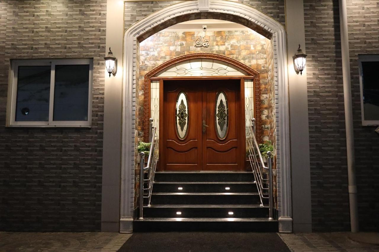 Hayyat Luxury Hotel Suites Lahore Eksteriør billede