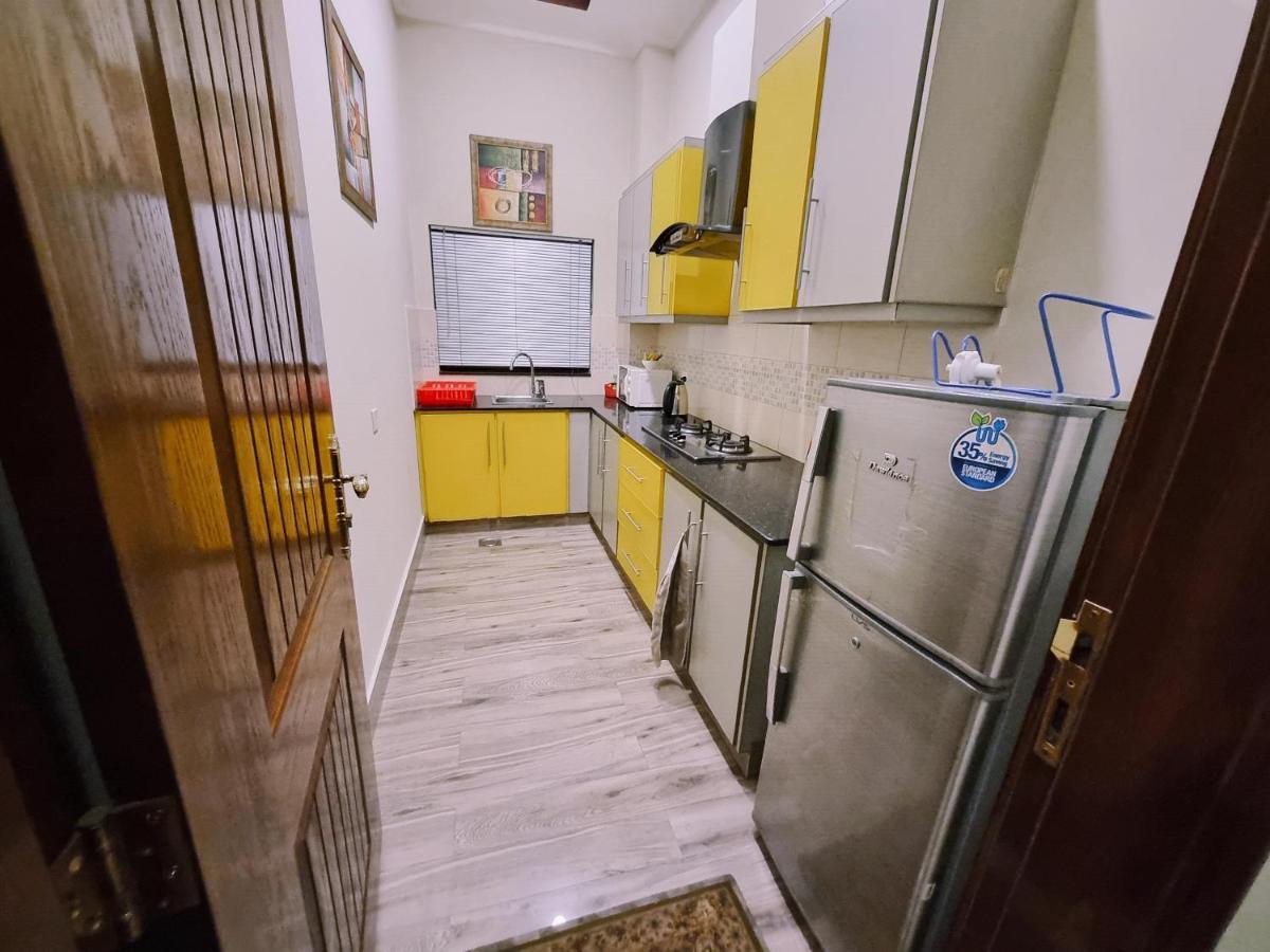 Hayyat Luxury Hotel Suites Lahore Eksteriør billede
