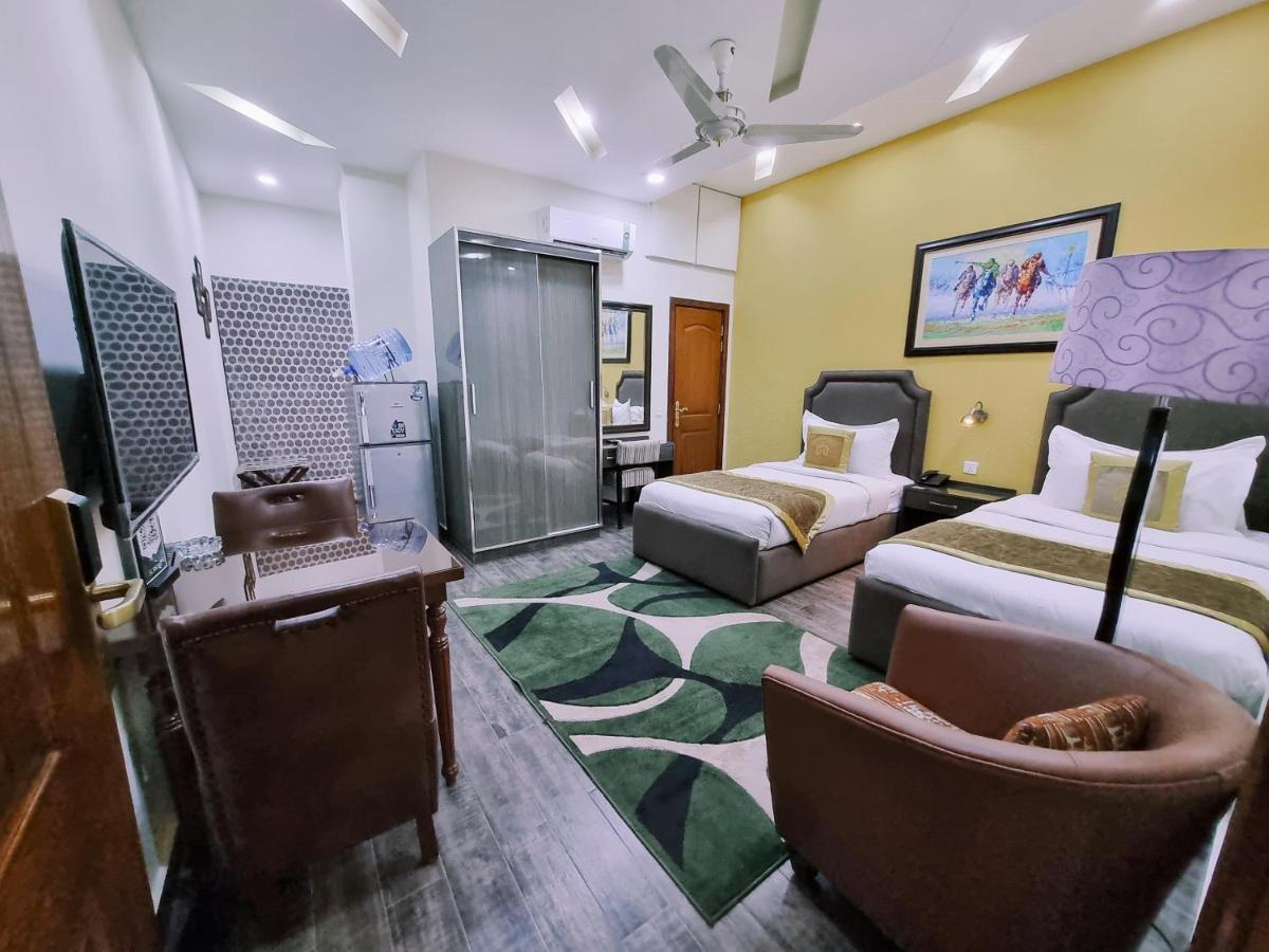 Hayyat Luxury Hotel Suites Lahore Eksteriør billede