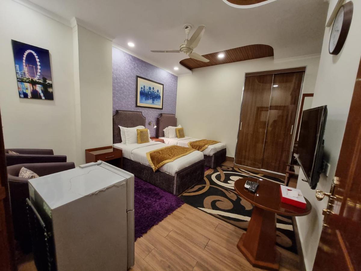 Hayyat Luxury Hotel Suites Lahore Eksteriør billede