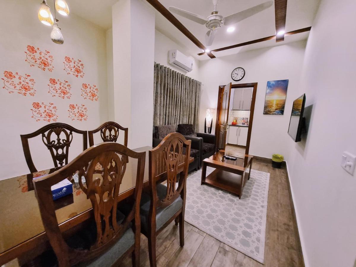 Hayyat Luxury Hotel Suites Lahore Eksteriør billede