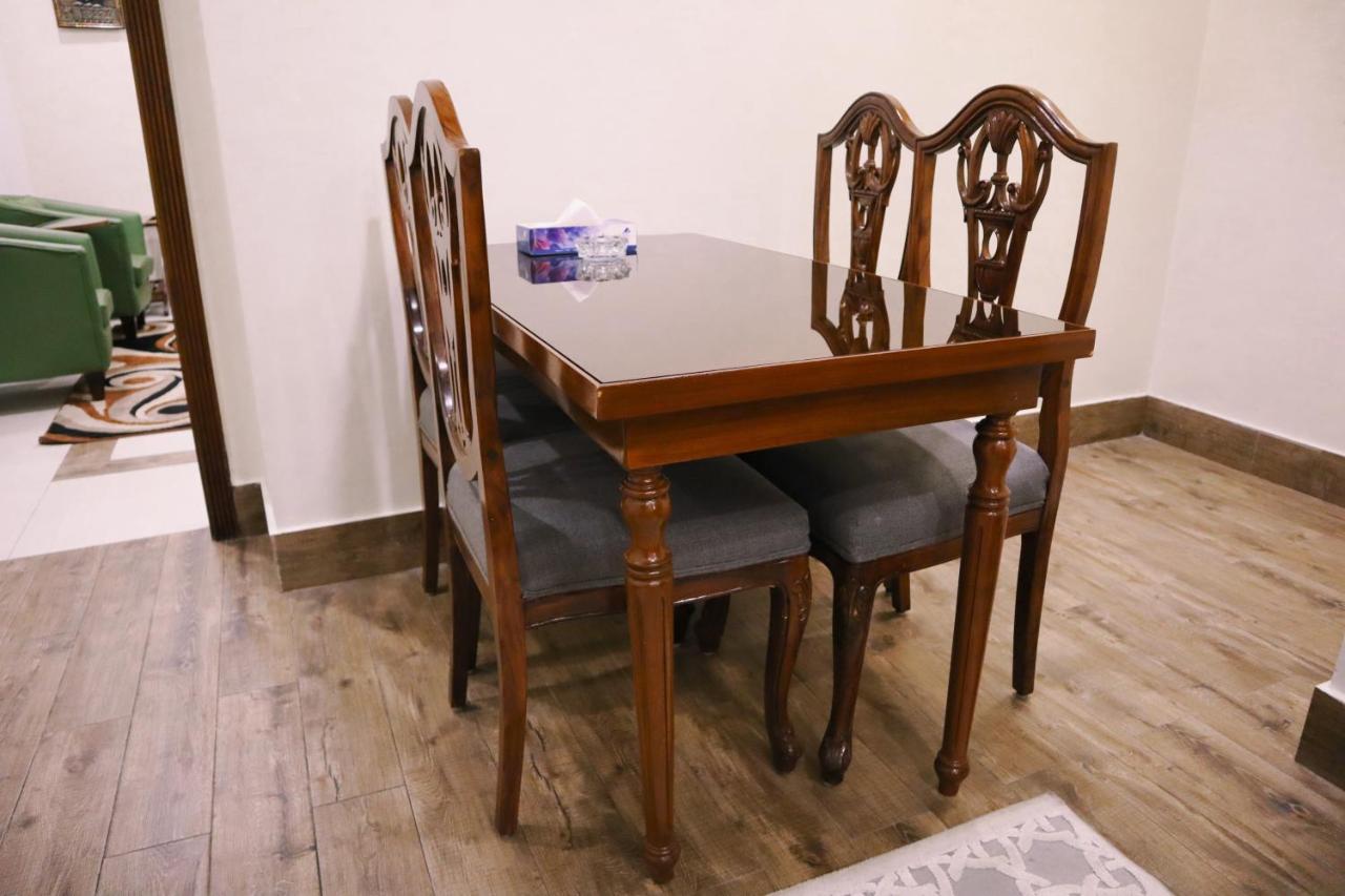 Hayyat Luxury Hotel Suites Lahore Eksteriør billede