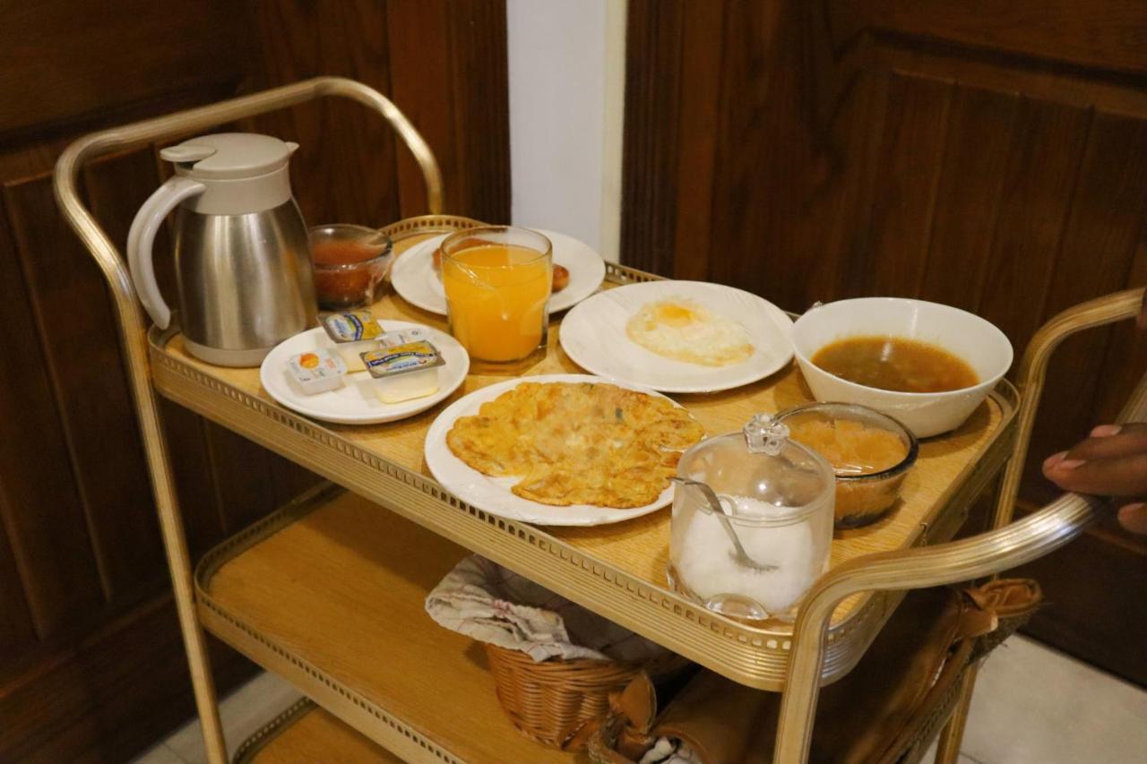 Hayyat Luxury Hotel Suites Lahore Eksteriør billede