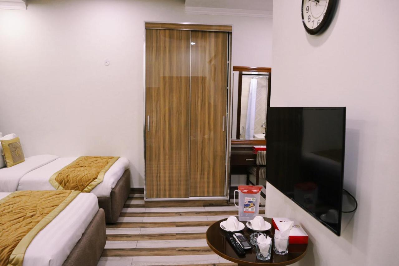Hayyat Luxury Hotel Suites Lahore Eksteriør billede